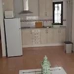 Centro Nuevo Apartman *